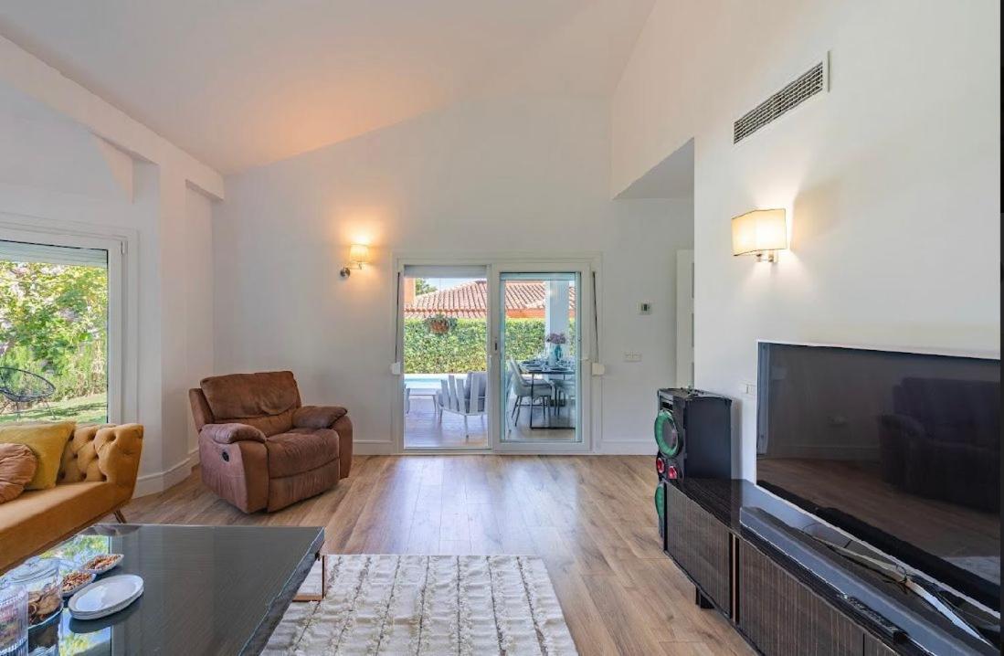 Villa Benalmadena, Av. Del Higueron Exterior foto